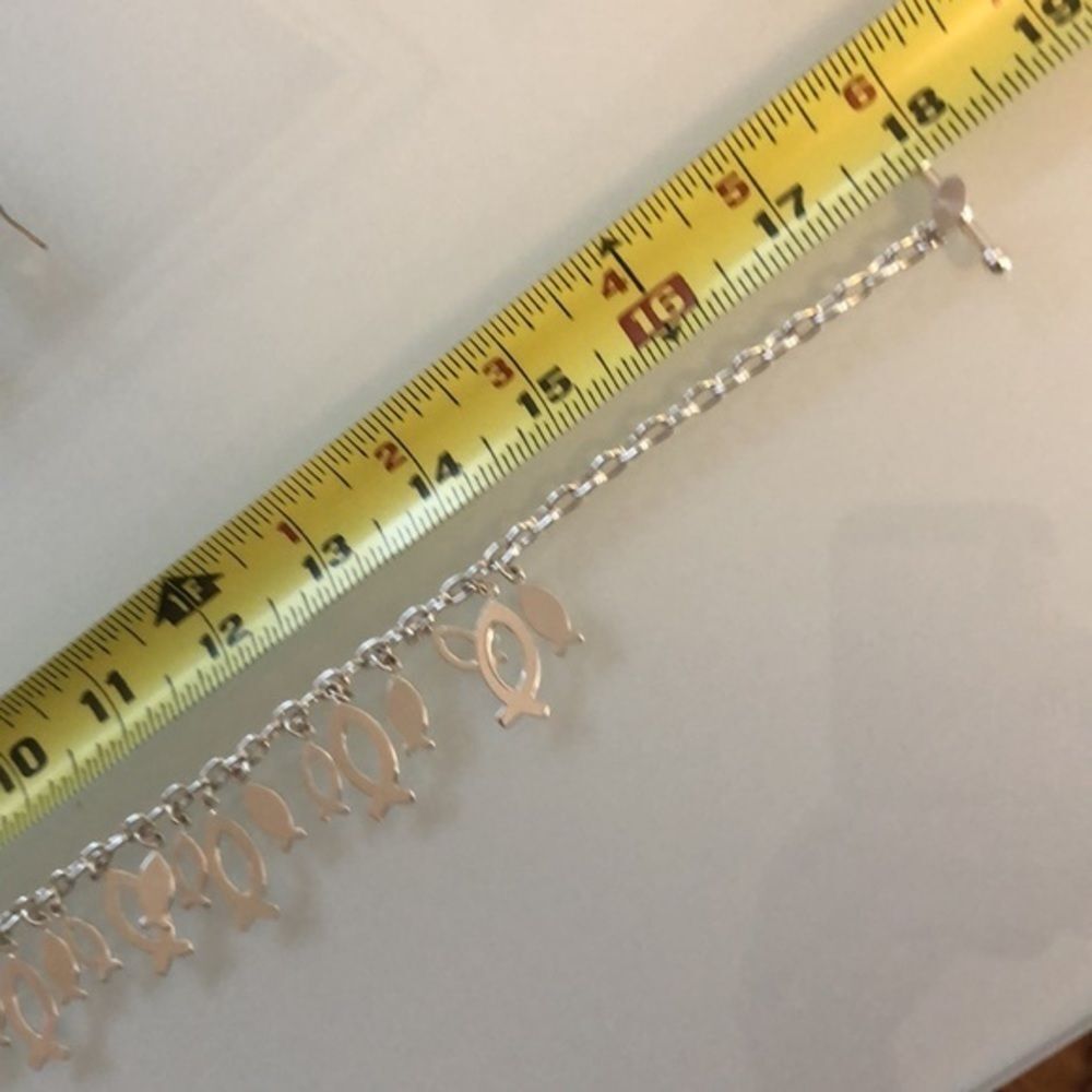 Best Christian fish silver toned necklace - Picture 3 of 4